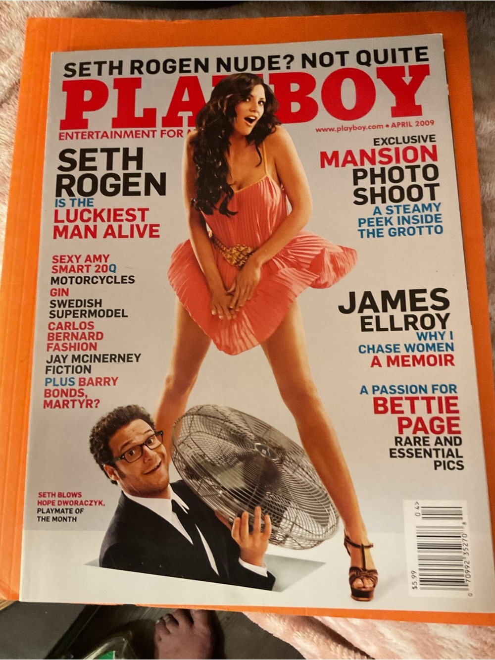 Playboy April 2009 Seth Rogen centerfold intact